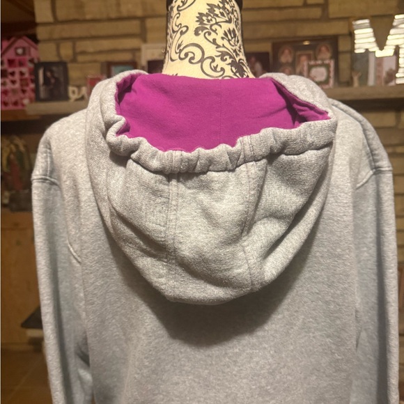 Mizuno Light Gray Pullover Hoodie with Purple Accents - Picture 6 of 6